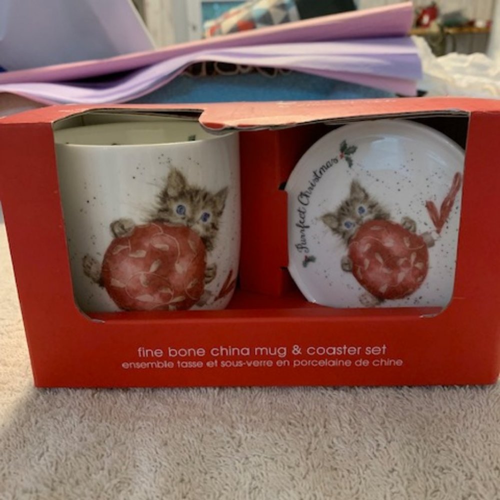 Royal Worcester Wrendale Designs Mug and Coaster Set Christmas - Purrfect Christ